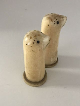 Vtg Carved Wood Inuit Eskimo Seal Salt & Pepper Shakers Scrimshaw 6