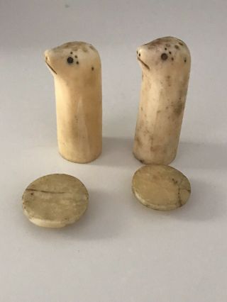 Vtg Carved Wood Inuit Eskimo Seal Salt & Pepper Shakers Scrimshaw 7