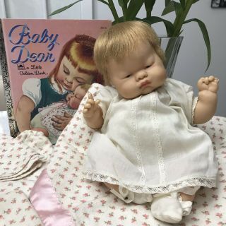 Vintage 1960 Vogue " Baby Dear " 12 Inch Doll