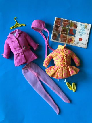 Vintage Barbie 1969 Skipper Fashion Chilly Chums Near & Complete