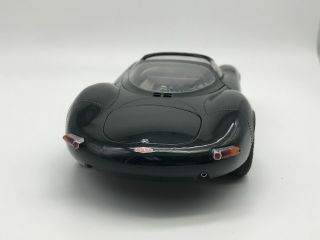 1:18 AUTOart Classics Jaguar XJ 13 Green RARE 73541 4