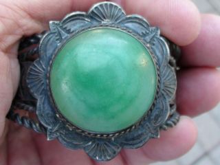 VTG.  FRED HARVEY ERA OLD PAWN NAVAJO STERLING GREEN STONE CUFF BRACELET NUMBERE 4