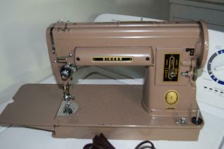 Vintage Singer Model 301A Heavy Duty Sewing Machine w/ Long Bed 3