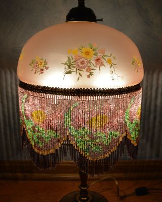 Vintage Art Deco Victorian Beaded Fringe Table Lamp Pastel Pink