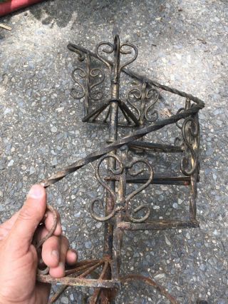 antique Vintage Cast Iron Spiral Staircase Plantstand Display Garden Home Shop 6