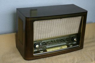 SABA FREUDENSTADT 7,  german vintage tube radio,  built 1956,  restored 4