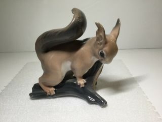 Rare Model Royal Copenhagen Bing Grondahl B&g Squirrel Figurine 1722