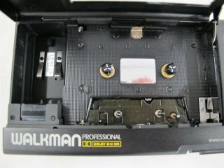 RARE SONY WM - D6C WALKMAN Professional Cassette Player & Recorder w/ Case 11
