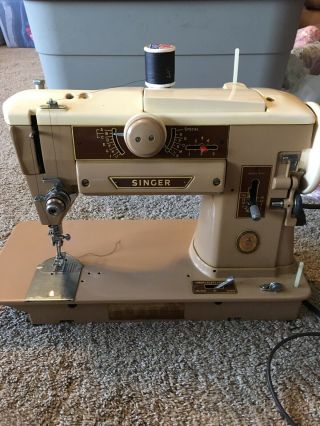 Vintage Singer Model 401a Zig Zag Slant - O - Matic Sewing Machine & Foot Pedal