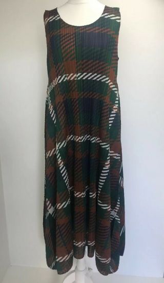 Immaculate,  Rare Pleats Please.  Issey Miyake Tartan Print Flared Maxi Dress.  Sz5