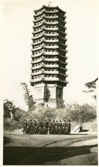 4th “china” Marine Division - 1937 Sino - Japanese War: Marines At Chinese Temple