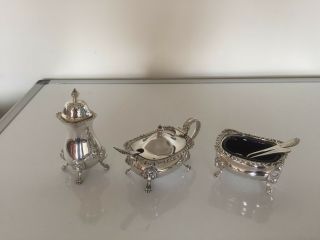 Lovely 5 Piece Silver Plated Cruet Set With Lion Heads On The Feet Nr2