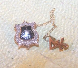Vintage Zeta Tau Alpha Sorority 10k Gold Pin / Badge Pearls Delta Kappa Chap Old