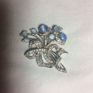 Vintage Signed Schiaparelli Rhinestone Moonstone Flower Bouquet Pin 3”