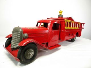 VTG 1930 ' s STRUCTO FIRE ENGINE PUMPER TOY TRUCK W/ LADDERS & BELL Pressed Steel 5