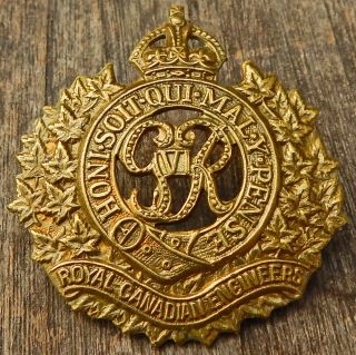 Royal Canadian Army Engineers Canada Brass Cap Badge Ww2 George 6th