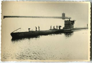 German Wwii Archive Photo: Kriegsmarine U - Boat In Harbour