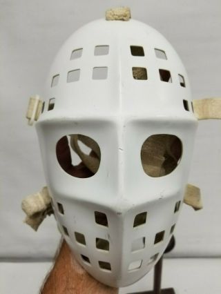 VINTAGE 1970 ' s ADULT HOCKEY GOALIE FACE MASK COOPER HM6 HM 6 2