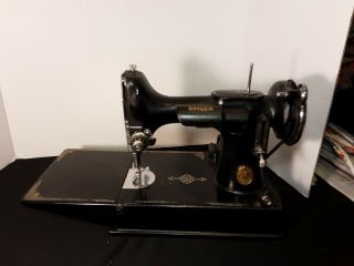 Vintage Singer Featherweight 3 - 110 Portable Sewing Machine With Foot Pedal