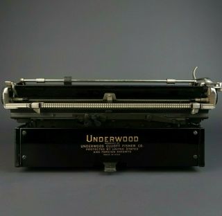 Underwood Portable Typewriter w/ Case Vintage 1934 Great 5