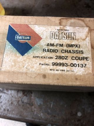 Vintage Datsun 280z Coupe Radio - Nos - 99993 - 00137 (kms - 2411z) No Knobs