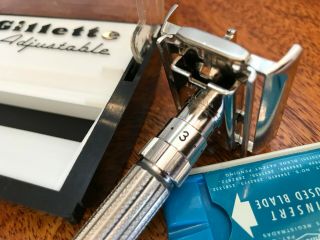 Vintage NOS Gillette 1959 E2 