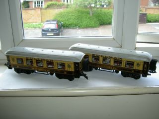 Two Magnificent Vintage O Gauge Bing Gwr Dining Coaches Tinplate Trains