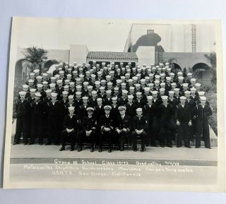 Usnts Navy Graduating Class 1943 San Diego Ca Photo - Wwii Group Iii School