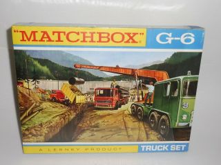 RARE MATCHBOX G - 6 TRUCK GIFT SET BOX // VEHICULES 3