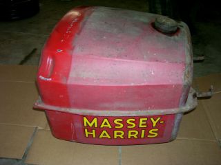 VINTAGE MASSEY HARRIS 33 TRACTOR - FUEL TANK & CAP - 1955 - RAT ROD PIECE ? 2