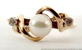 Solid Yellow Gold Vintage Mid - Century Fine Diamond Cultured Akoya Pearl Ring