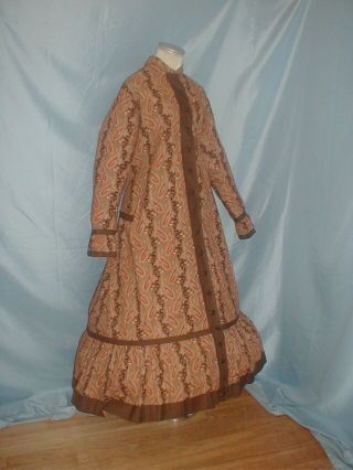 Antique Dress 1880 Paisley Print Cotton Wrapper Victorian Dress