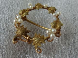Antique Victorian C Clasp 14k Seed Pearl & Green Leaves Circle Wreath Brooch Pin