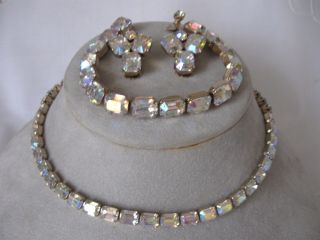 1950s Weiss Rhinestone Necklace Bracelet Earrings Set Emerald Cut Wedding Prom