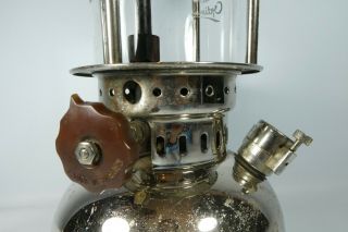 Old Vintage OPTIMUS NO 200 Paraffin Lantern Kerosene Lamp.  Primus Radius Type 6