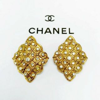 Authentic Chanel Matelasse Large Vintage Clip Earrings Gold Tone 90s Runway