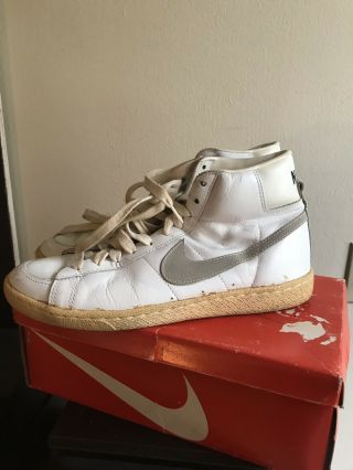 Vintage 80’s Nike Bruin White Leather Shoes Size US 11 Men ' s High Top Basketball 3
