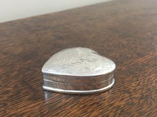 Good Vintage 925 Heart Shaped Solid Sterling Silver Pill Box,  Ring Earring Box 3
