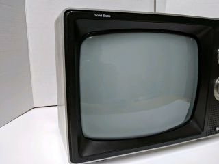 Vintage RCA Solid State 1978 Portable TV 12 