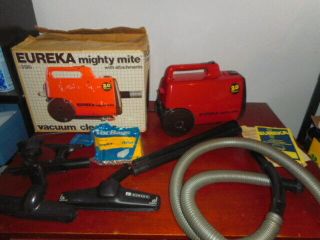 Vintage Eureka Mighty Mite Vacuum Soon Starting @ $1