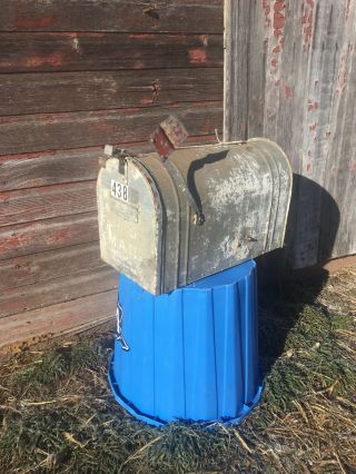 Vintage Large Galvanized Steel Old Rustic Farm Rural Mailbox Heavy