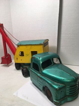 Structo Construction Co.  Bucket Shovel Truck Vintage Collectible Yellow/green
