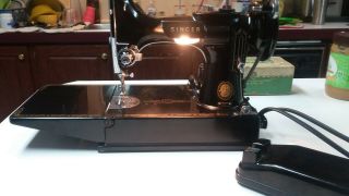 Vintage 1949 Singer 221 Featherweight Sewing Machine W/ Accessories,  Case & Key