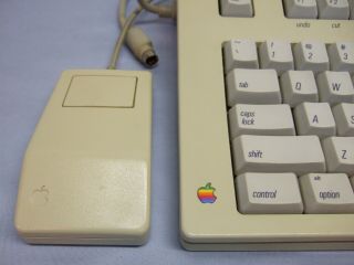 Vintage Apple Macintosh M0115 Extended Keyboard & Mouse A9M0331 Mac 2