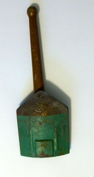 Vintage Military Style Folding Trench Shovel Entrenching Tool 25 1/2 