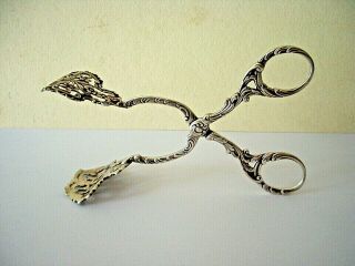 A LATE 19TH CENTURY,  GEORGIAN STYLE SOLID SILVER,  SALAD OR PASTRY TONGS 4