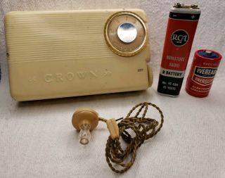 Rare Vintage Crown Pr350 3 Tube Portable Radio W/earphone And Batteries