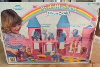 Vintage Hasbro 1985 My Little Pony Dream Castle Box & Accessories 6