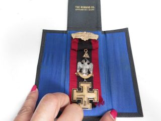 Vintage Masonic Scottish Rite Double Head Eagle 32nd Degree Medal Henderson Ames