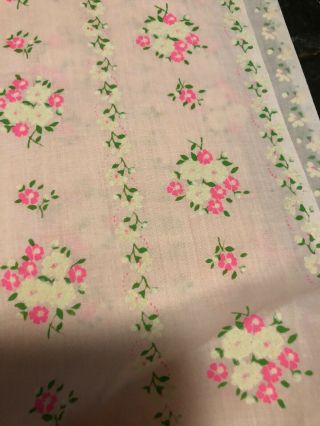 Vintage Girly Pink Pretty Rows Of Pink & White Flowers 3 Yards 44 Wide 8
